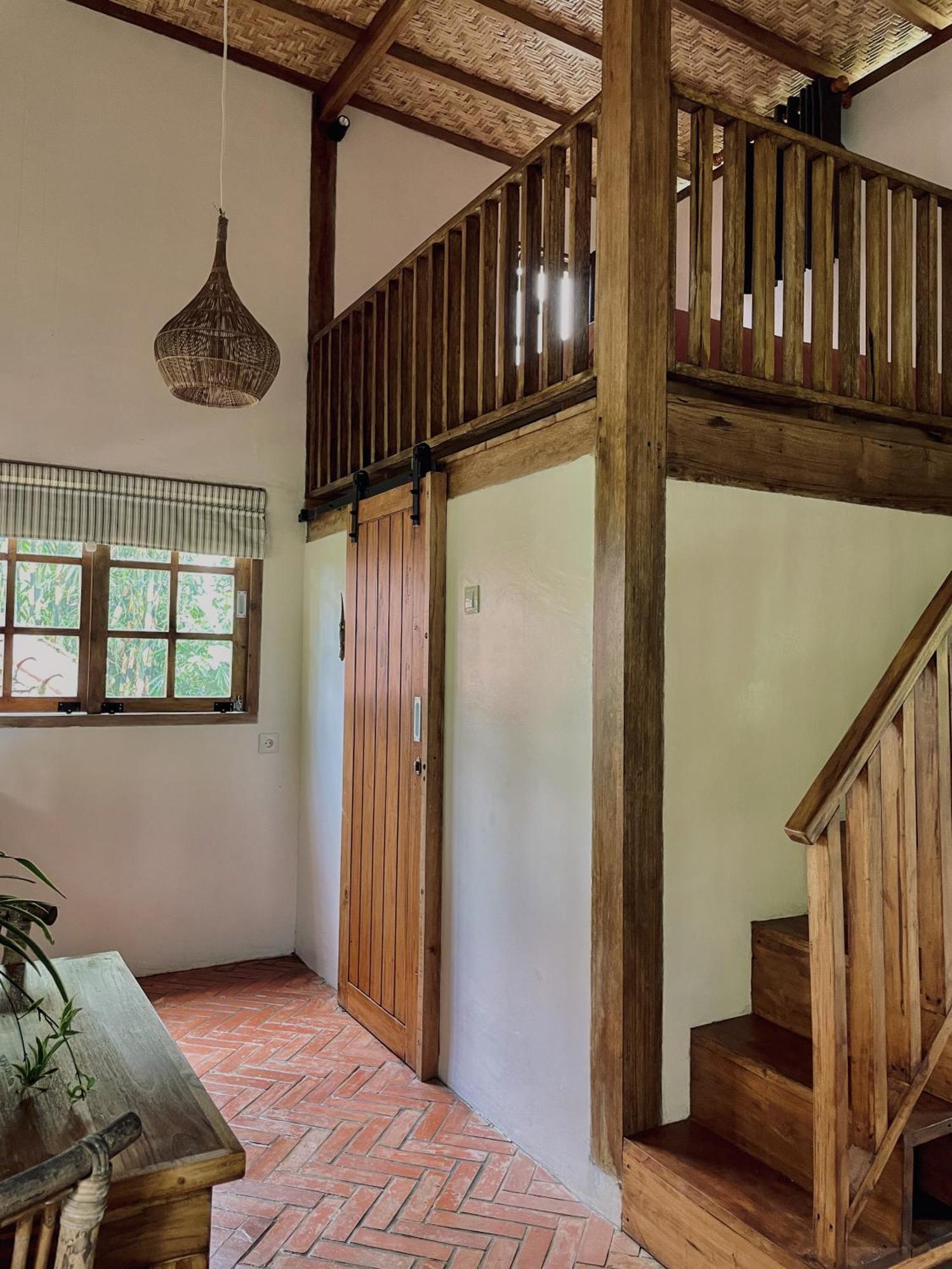 Santai House Apartment Tetebatu Exterior photo
